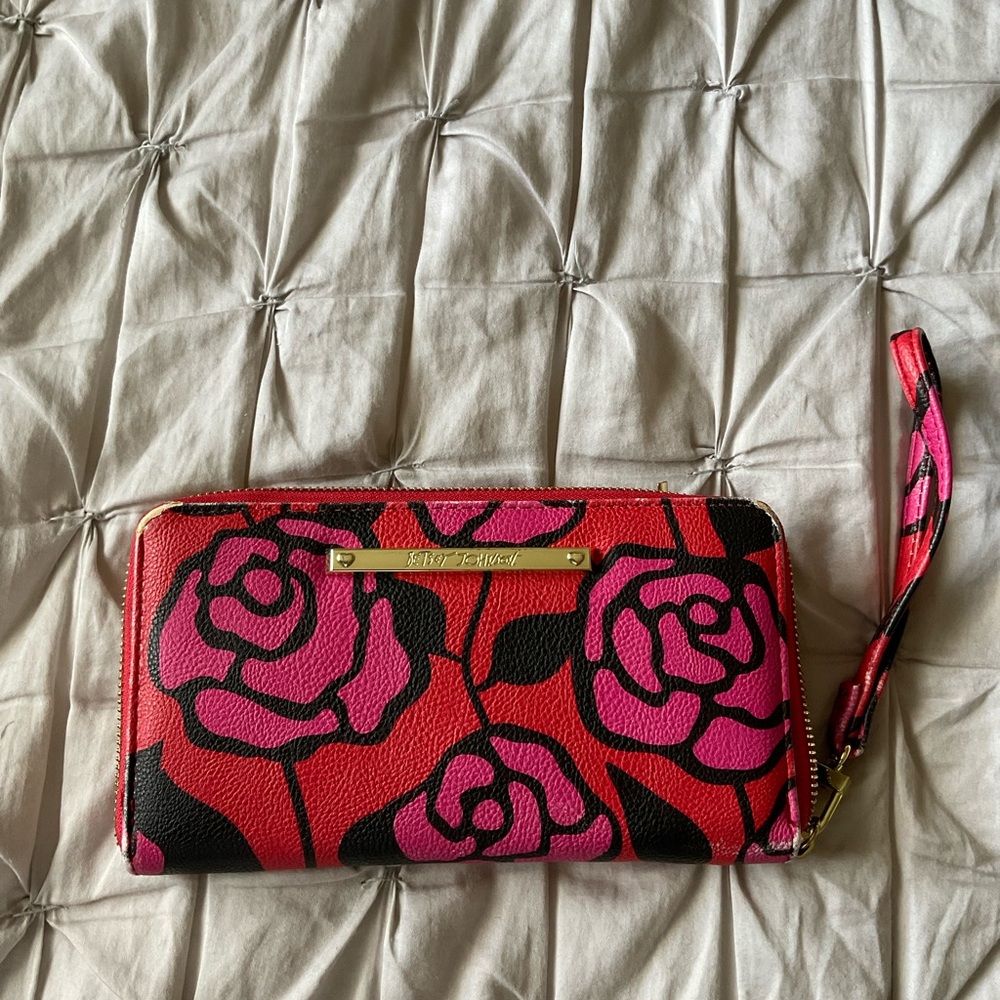 Betsey Johnson long Wallet wristlet